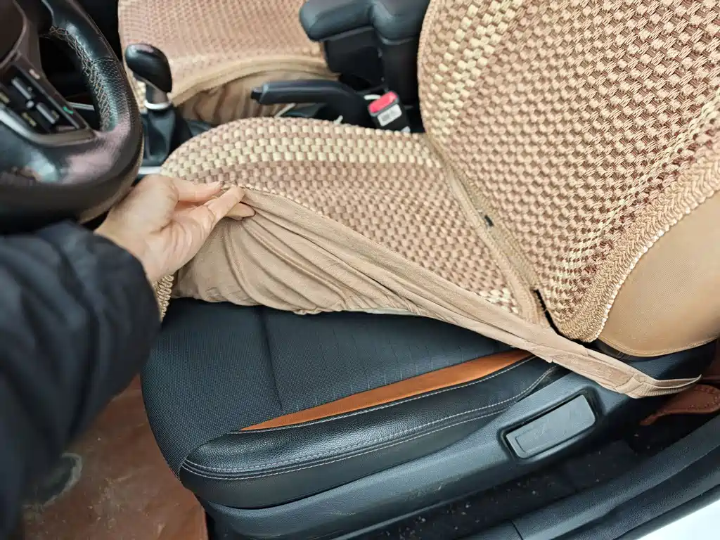 Yuena RV 2017 1.4L Manual Cool Version GLS National V купить на сайте DeffCars