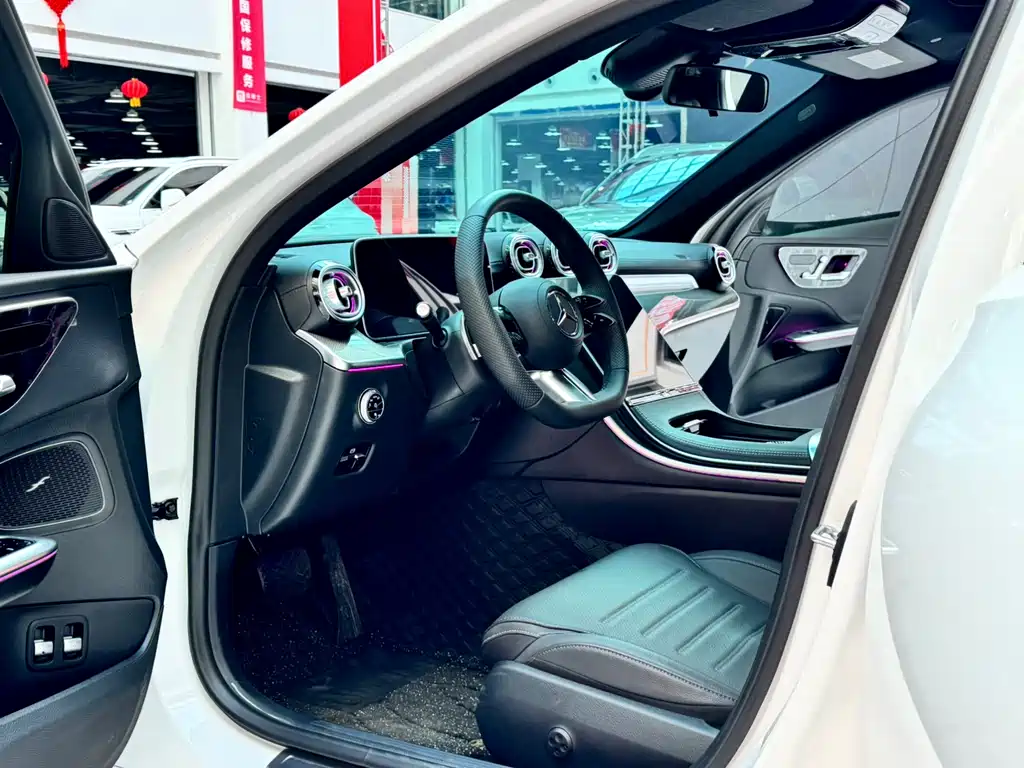Mercedes-Benz C-Class New Energy 2024 C 350 eL купить на сайте DeffCars