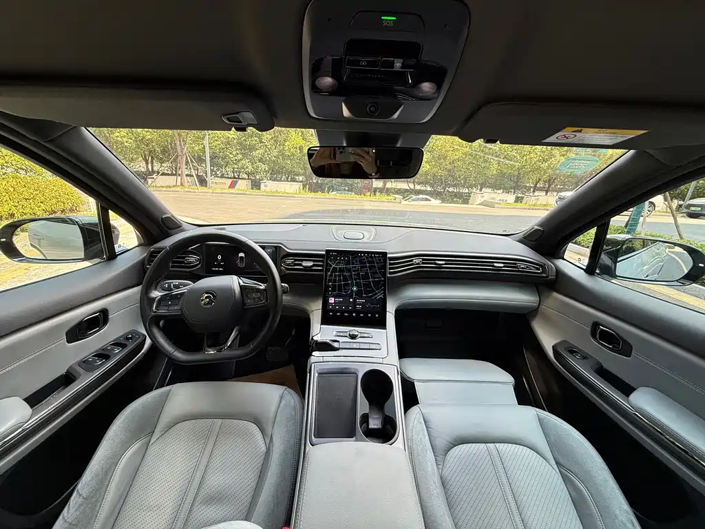 NiO ES6 2020 420km Sport Edition купить на сайте DeffCars