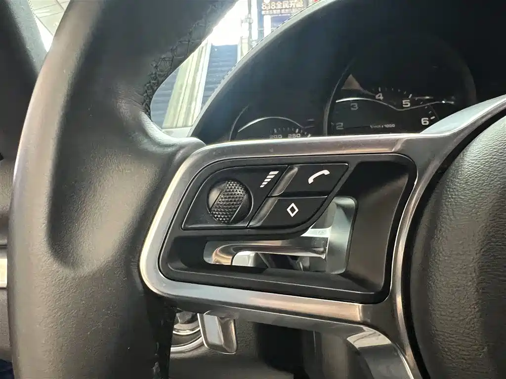 Porsche 718 2018 Cayman 2.0T купить на сайте DeffCars