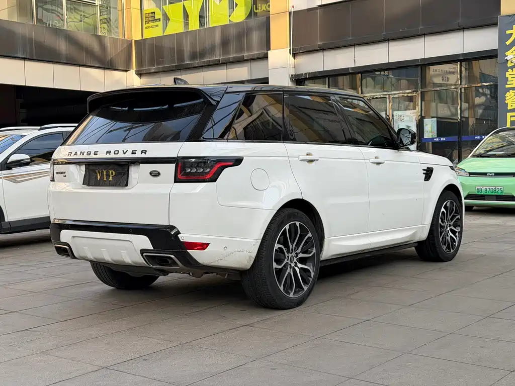 Range Rover Sport 2022 3.0 L6 Black Edition купить на сайте DeffCars