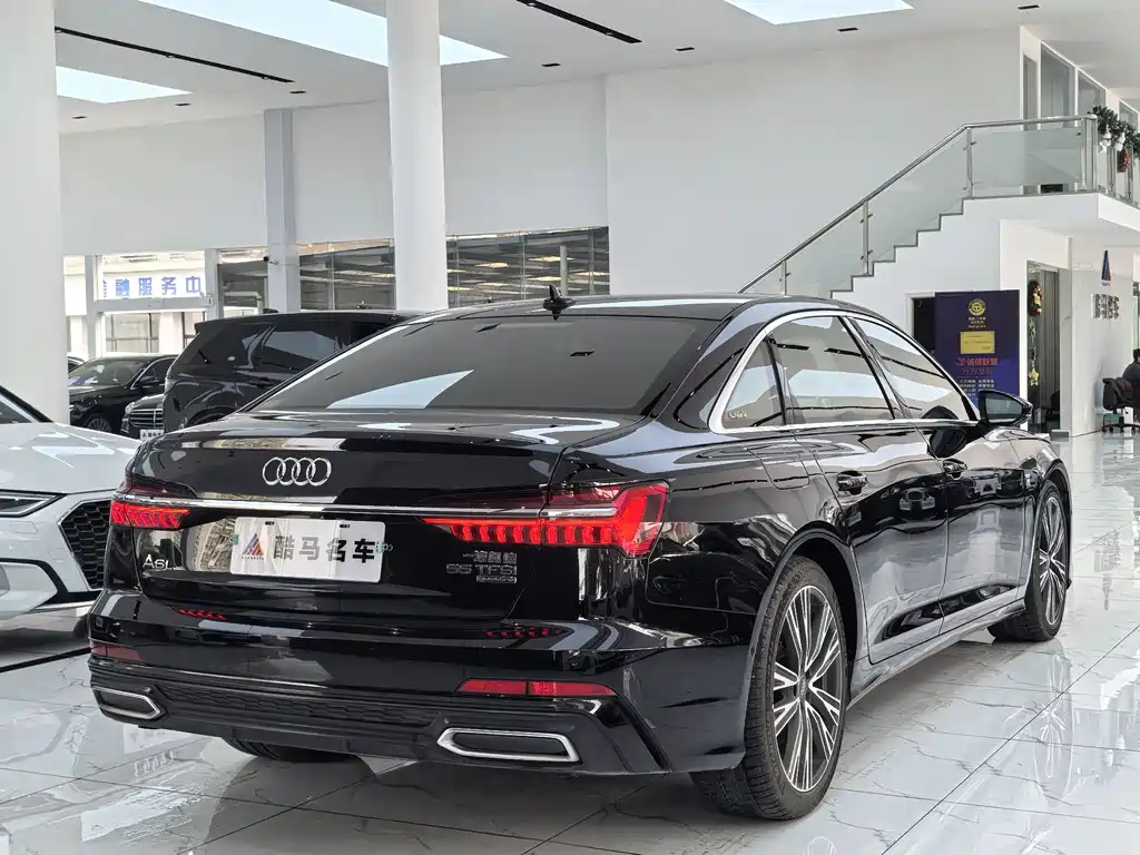 Audi A6L 2021 55 TFSI quattro exclusive dynamic model купить на сайте DeffCars
