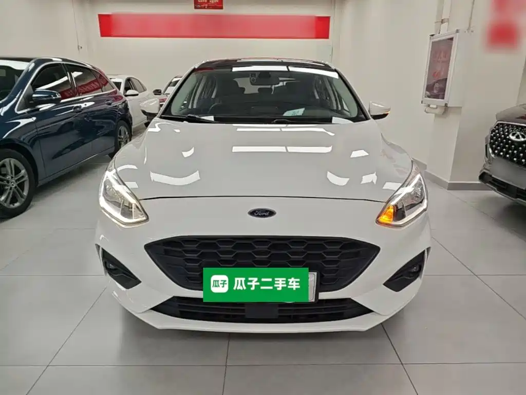 Focus 2020 Hatchback EcoBoost 180 Automatic NeochaEDGE купить на сайте DeffCars