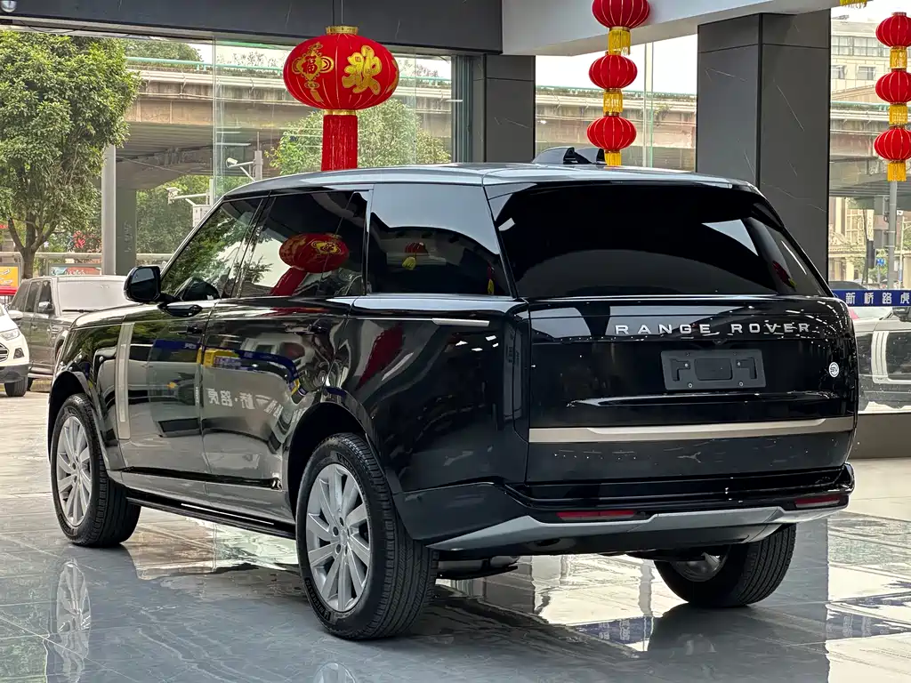 Range Rover 2025 3.0 L6 400PS Extended Edition купить на сайте DeffCars