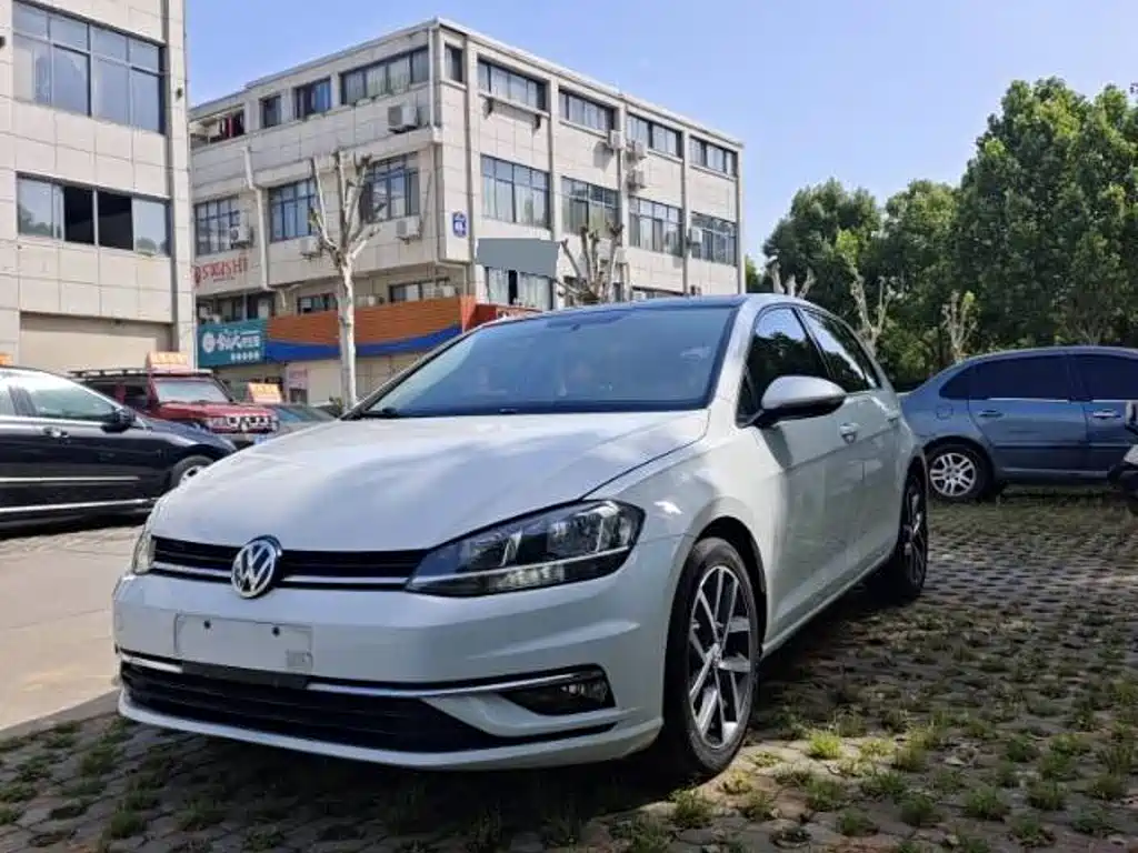 Golf 2019 200TSI DSG Comfort Type National V купить на сайте DeffCars