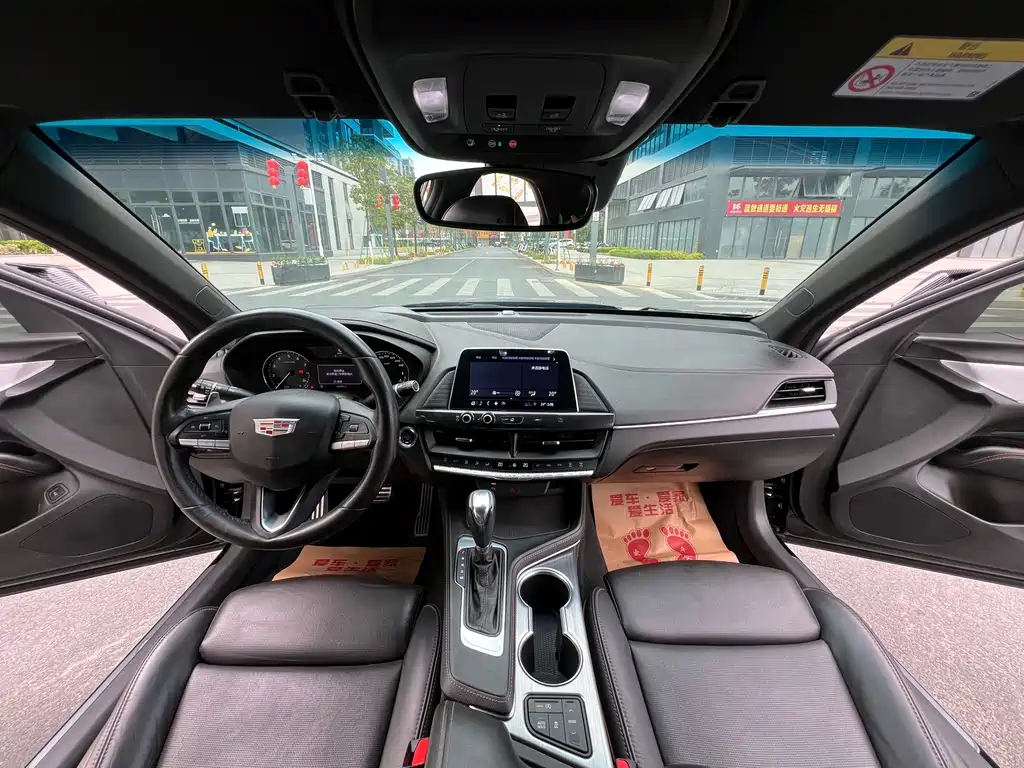 Cadillac CT4 2021 28T Premium Model купить на сайте DeffCars