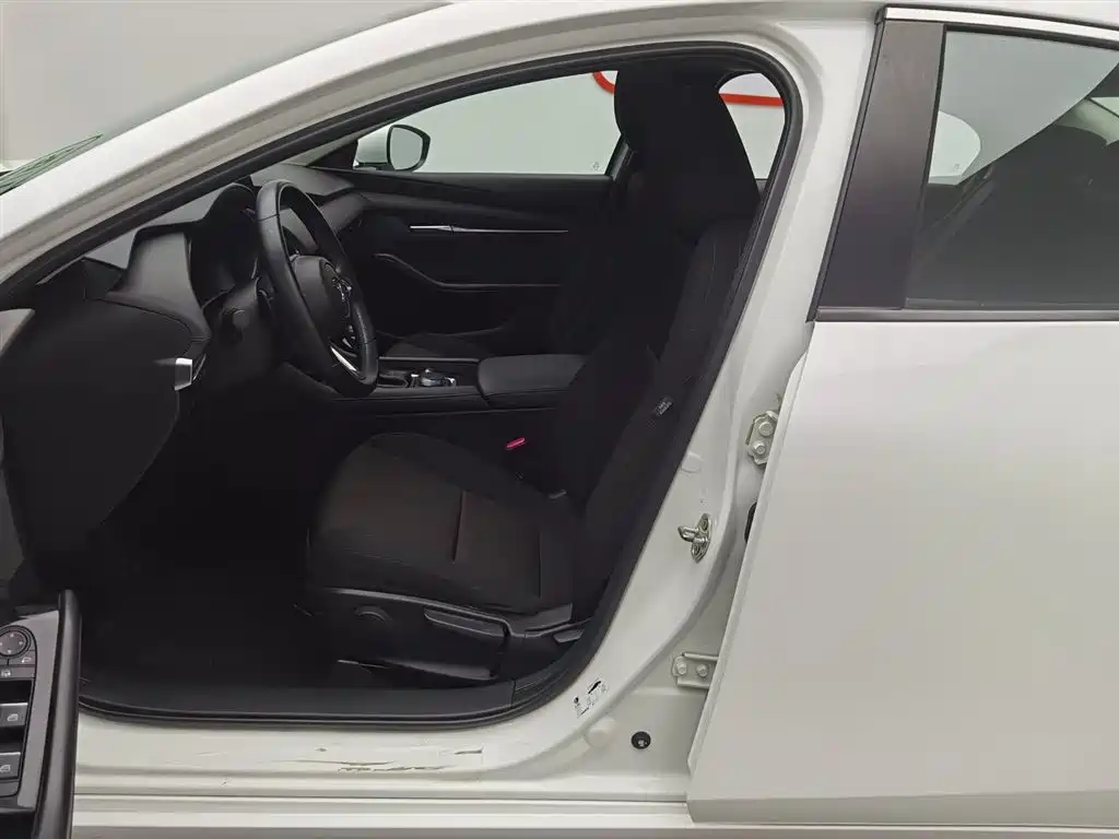 Mazda3 Angkesela 2021 2.0L automatic quality version купить на сайте DeffCars