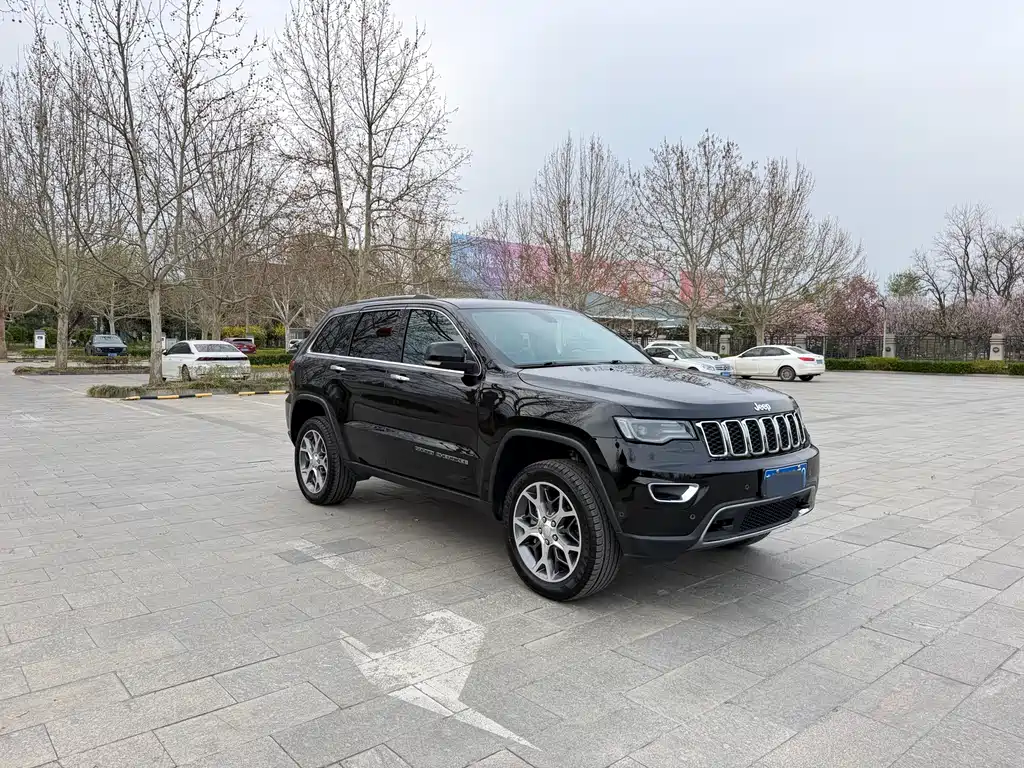 Grand Cherokee imported 2020 3.6L Elite Navigation Edition купить на сайте DeffCars