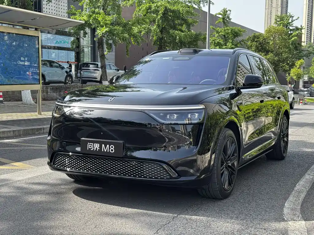 Wenjie M8 2025 pure electric Max+ six-seater long-range version 896-line lidar) купить на сайте DeffCars