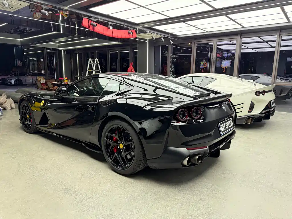 Ferrari 812 2017 6.5L Superfast купить на сайте DeffCars