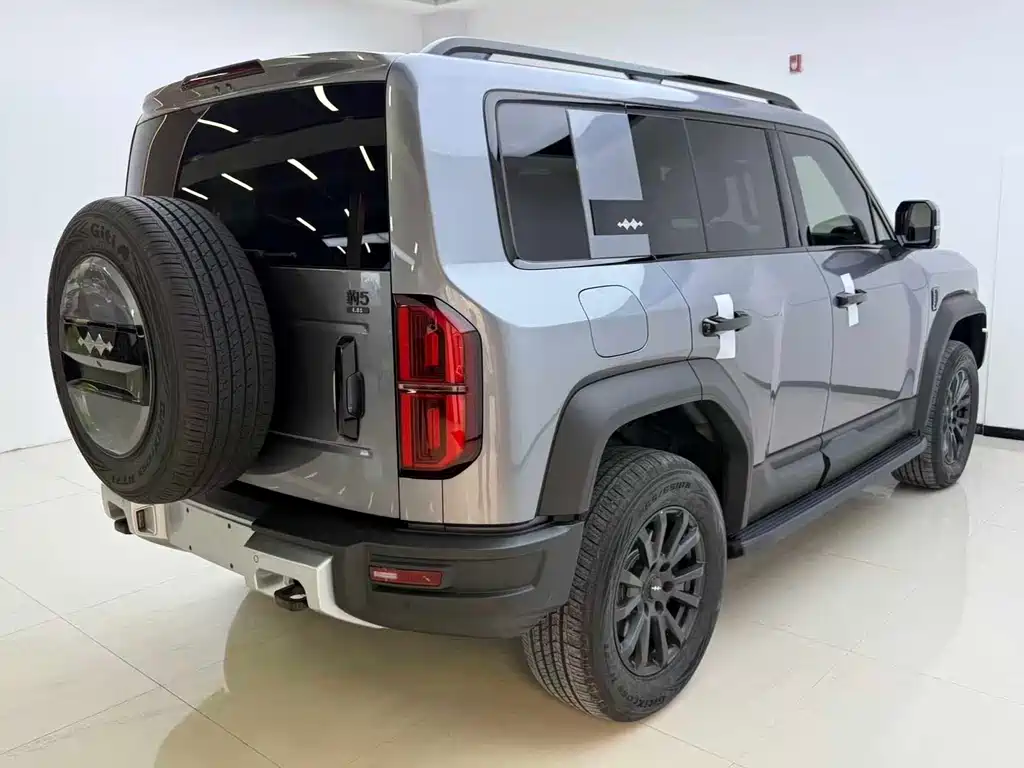 Leopard 5 2023 Pilot Edition купить на сайте DeffCars