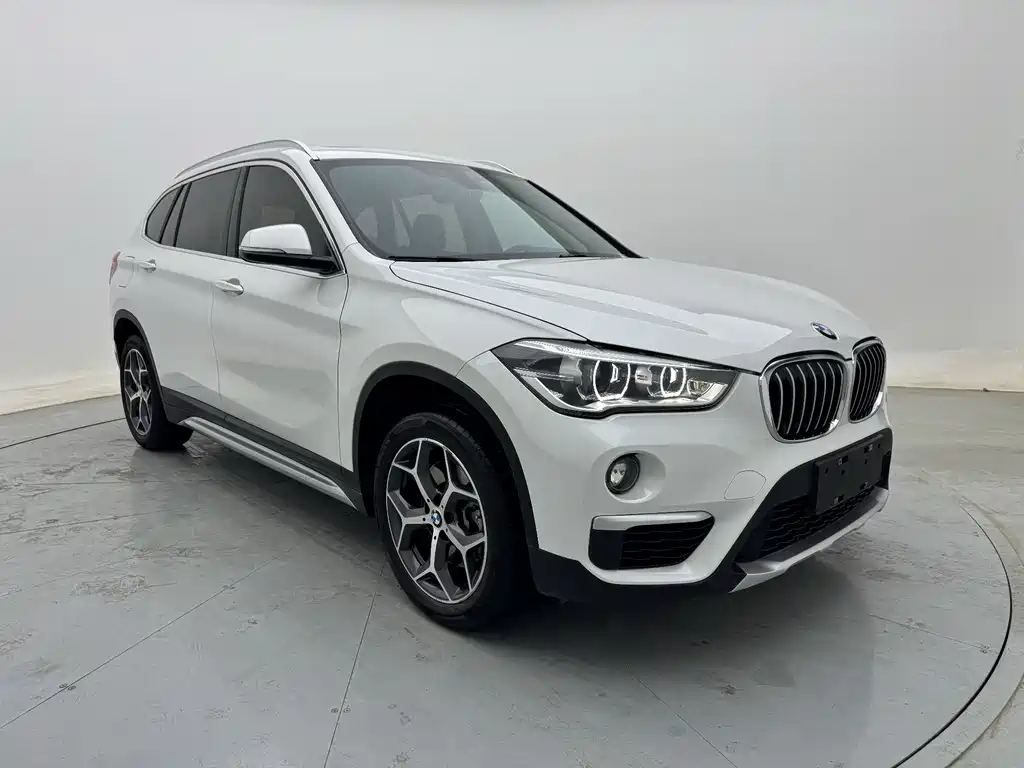 BMW X1 2019 xDrive20Li Exclusive Model купить на сайте DeffCars