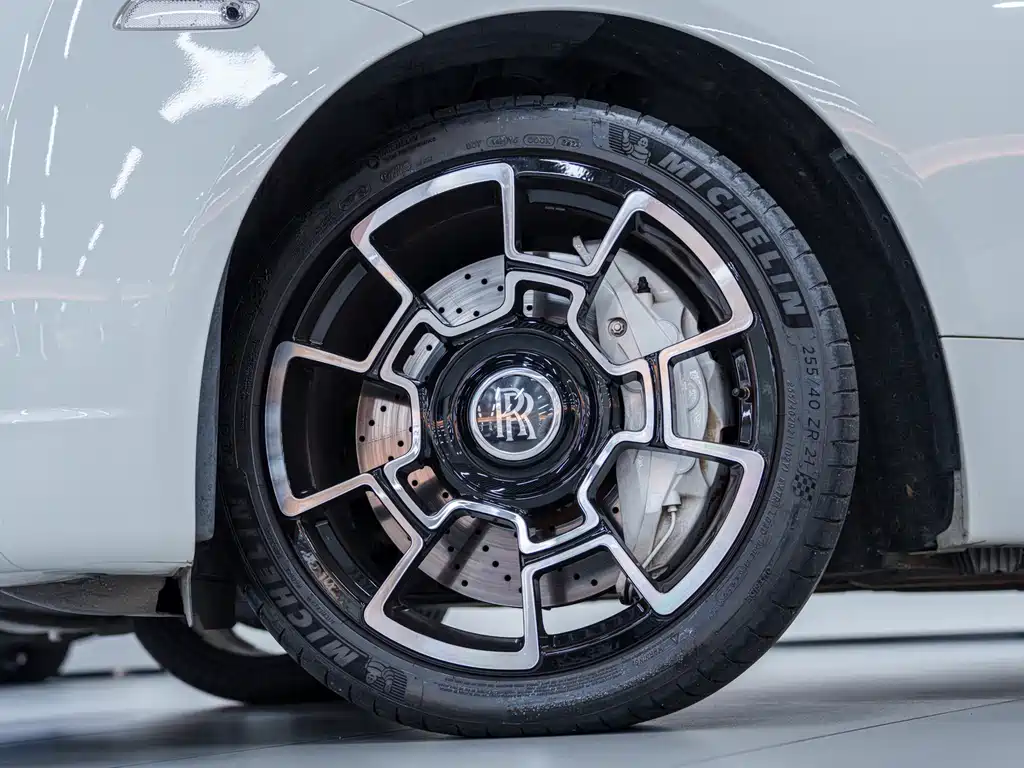 Phantom 2018 6.6T standard model купить на сайте DeffCars