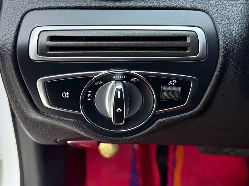 Mercedes-Benz C-Class 2021 C 200 L Fashionable Sports Edition купить на сайте DeffCars