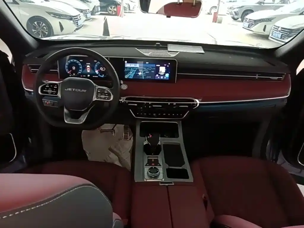 Jietu X70 PLUS 2023 model 1.6T DCT powerhouse 5 seats купить на сайте DeffCars
