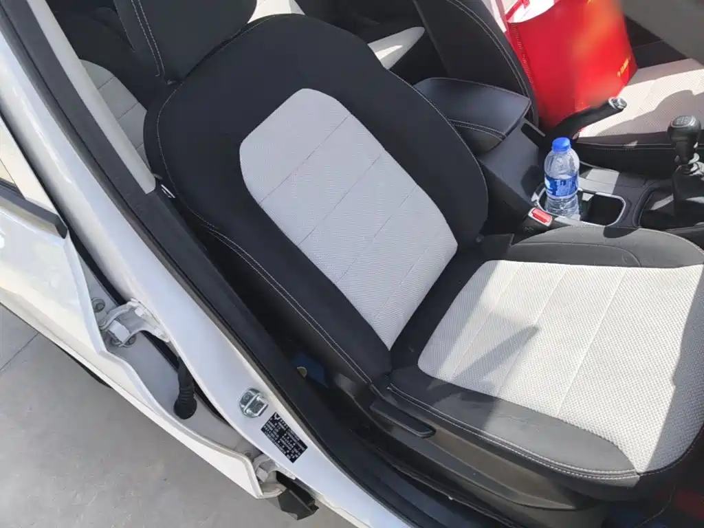 Hongguang S3 2019 1.5L Manual Standard Type National VI купить на сайте DeffCars