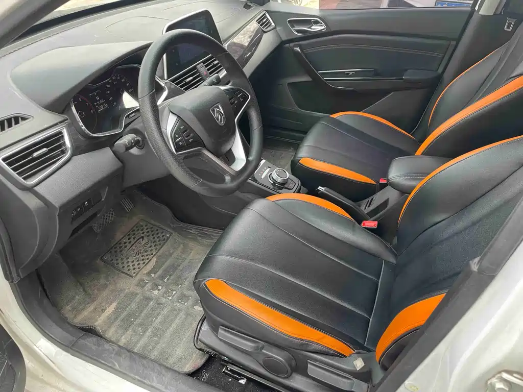 Baojun 310 2017 1.5L automatic luxury model купить на сайте DeffCars