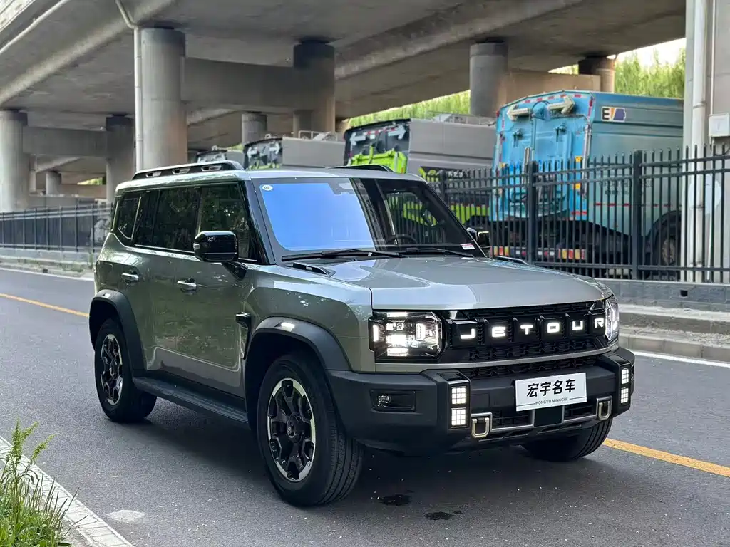 Jietu Traveler C-DM 2026 model 212km Huawei Qiankun Zhijia 5 seats купить на сайте DeffCars