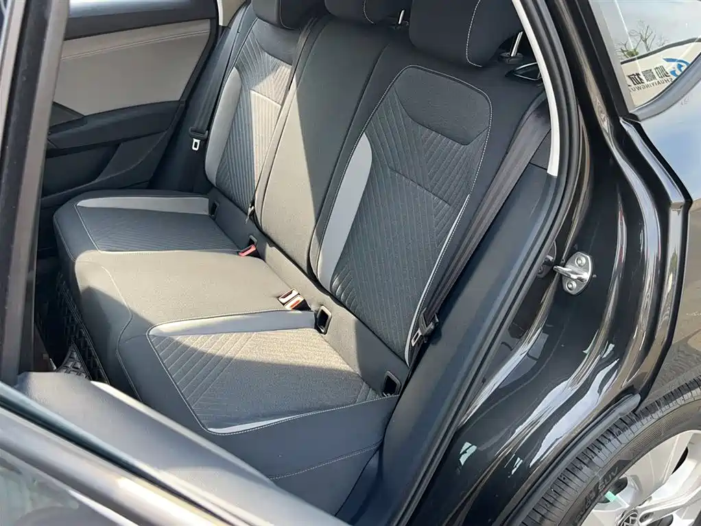Tuyue 2024 300TSI 2WD Crescent Edition купить на сайте DeffCars