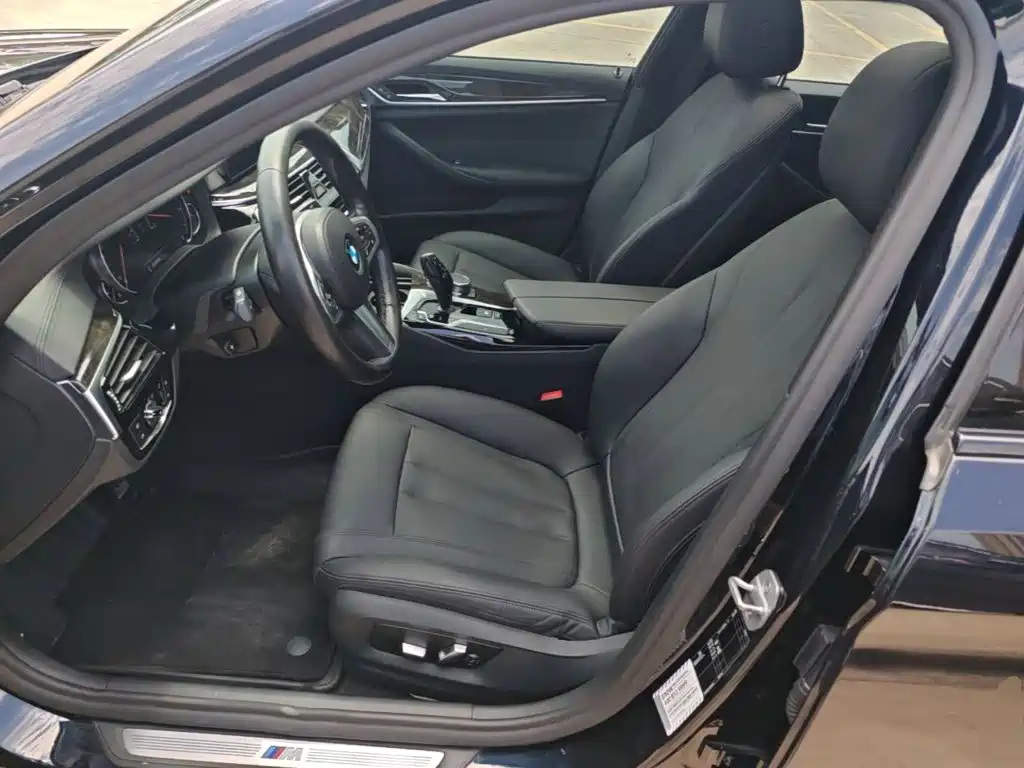 BMW 5 Series 2018 525Li M Sports Package купить на сайте DeffCars