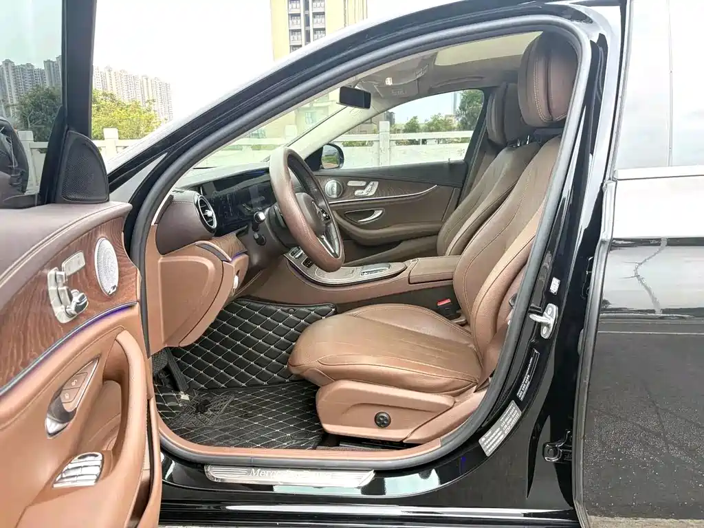 Mercedes E-Class 2019 E 300 L luxury model купить на сайте DeffCars