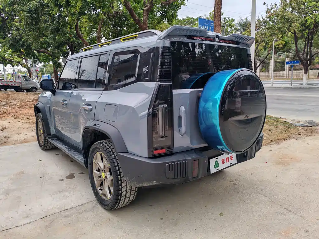 Jietu Traveler 2023 2.0T four-wheel drive crossover PRO купить на сайте DeffCars