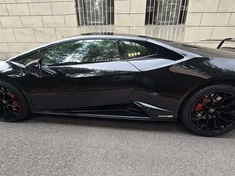 Huracán 2020 Huracán EVO RWD купить на сайте DeffCars