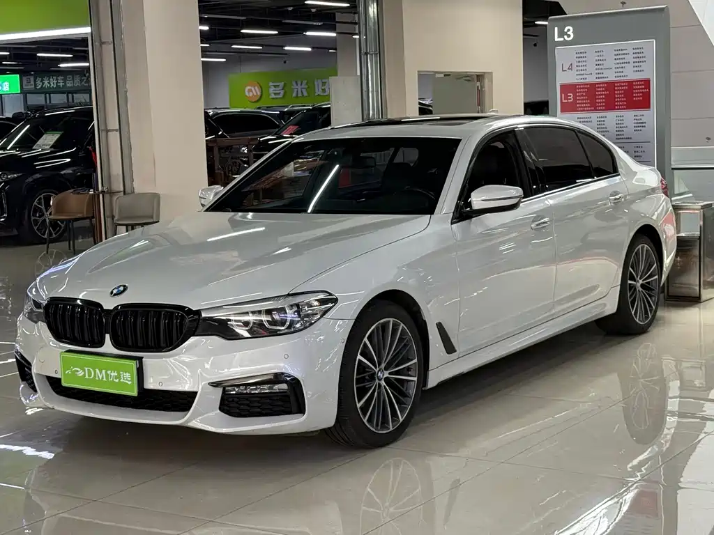 BMW 5 Series 2018 525Li M Sports Package купить на сайте DeffCars