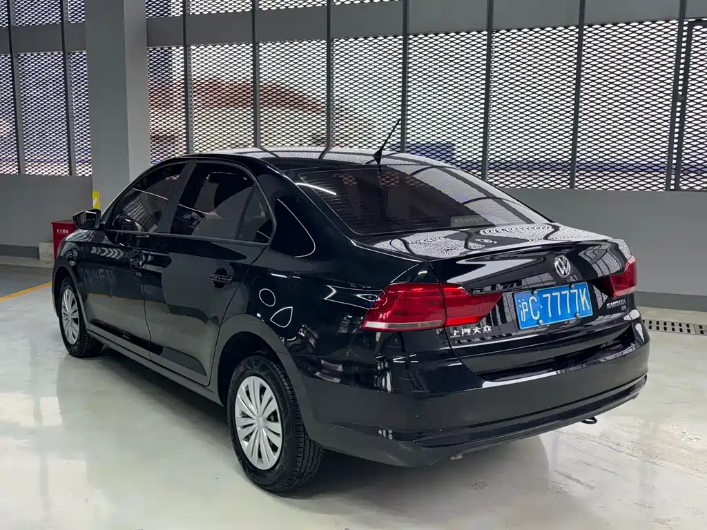 Santana 2016 1.6L automatic fashion version купить на сайте DeffCars