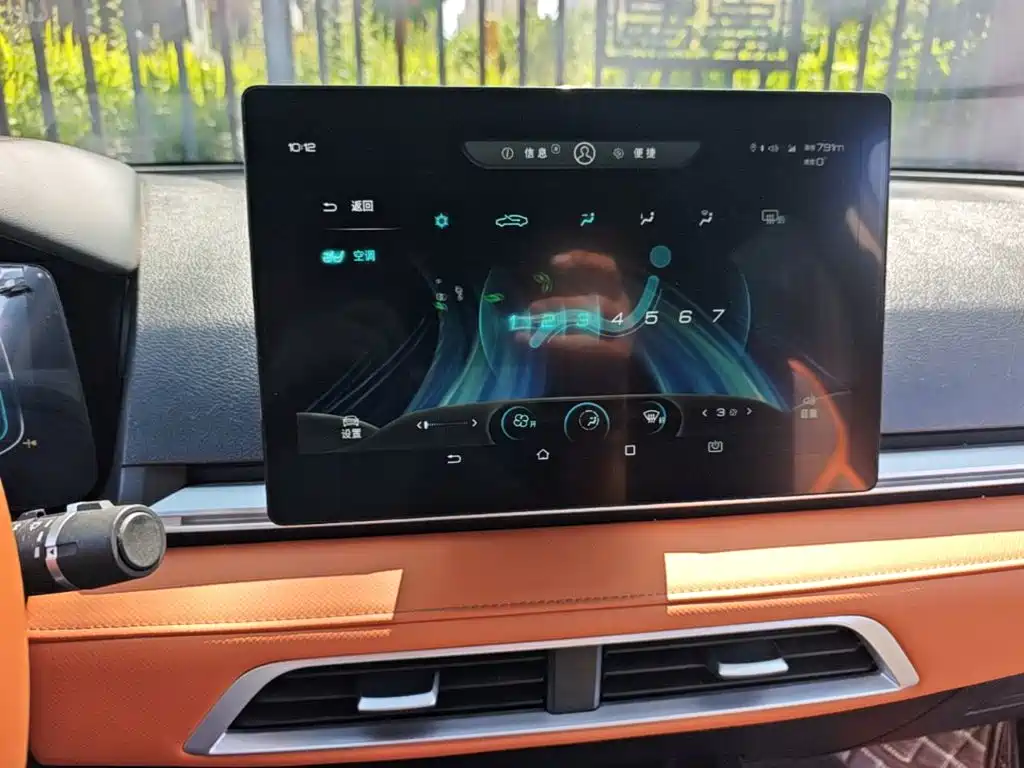 BYD e2 2021 luxury model купить на сайте DeffCars
