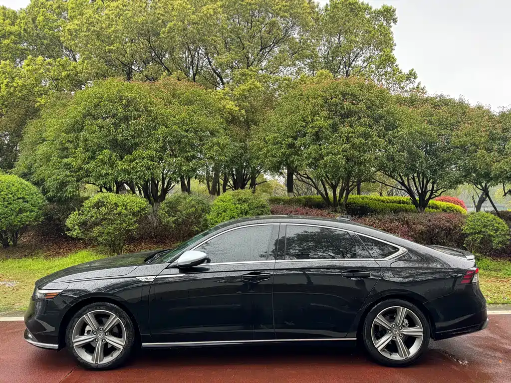 Accord 2025 260TURBO Premium Edition купить на сайте DeffCars