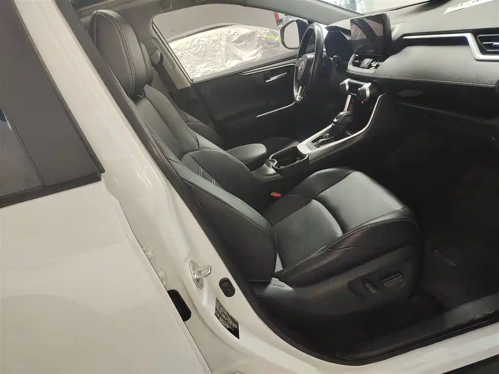Wilanda 2023 2.0L CVT four-wheel drive luxury PLUS version купить на сайте DeffCars