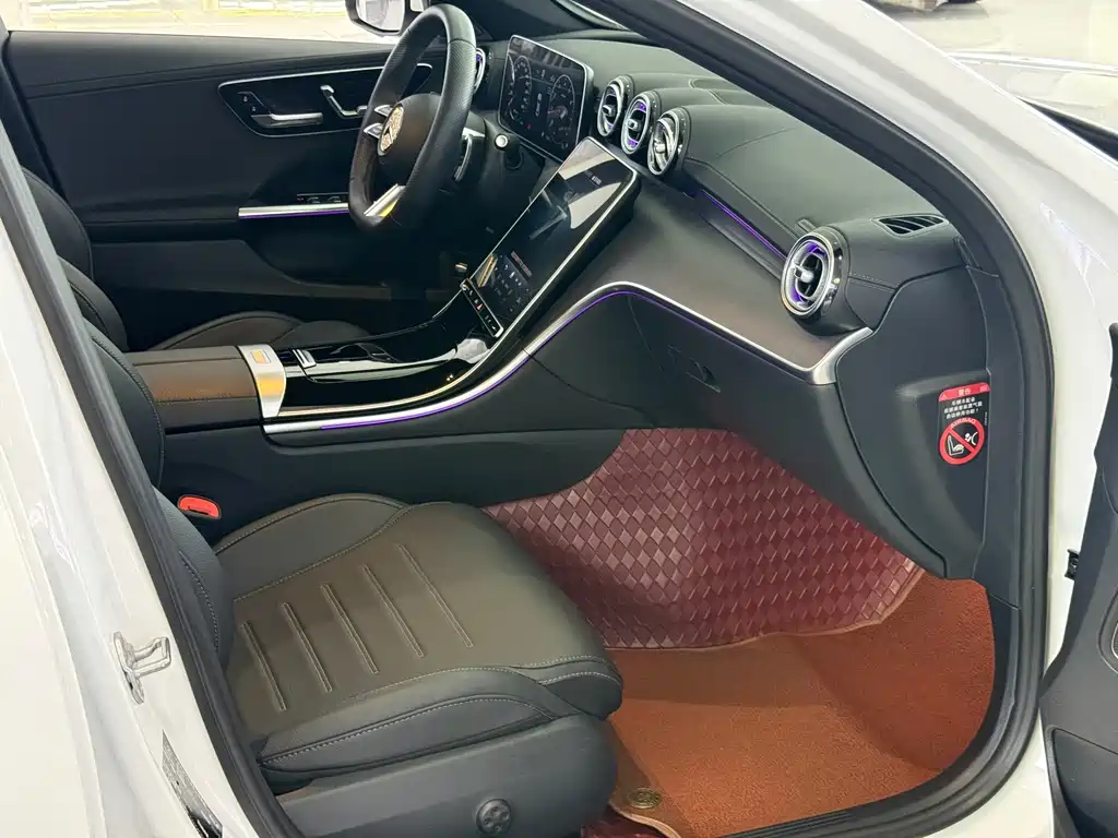 Mercedes-Benz C-Class 2023 facelift C 260 L sports version купить на сайте DeffCars