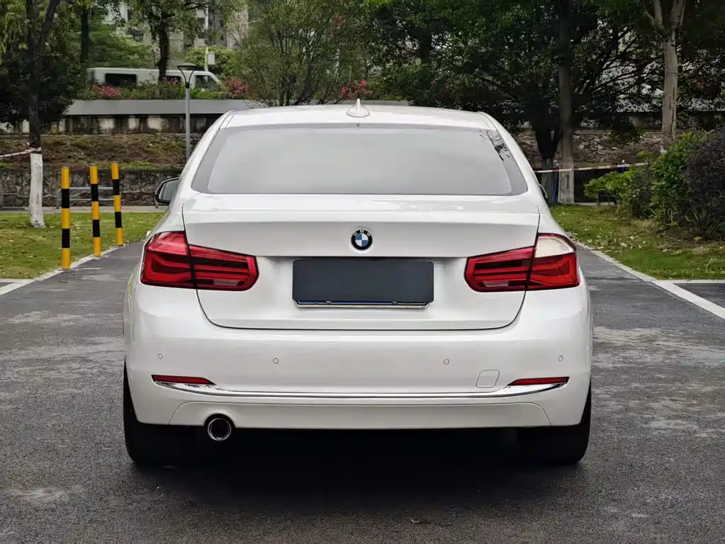 BMW 3 Series 2018 318Li купить на сайте DeffCars
