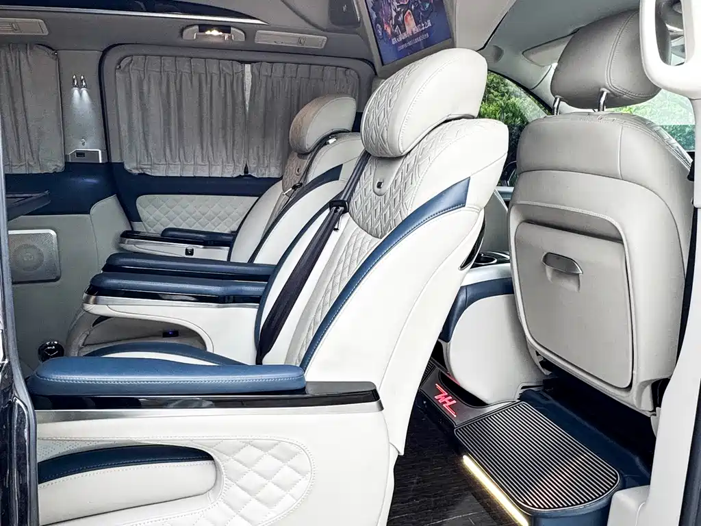 Vito 2021 2.0T Business Edition 7 seats купить на сайте DeffCars