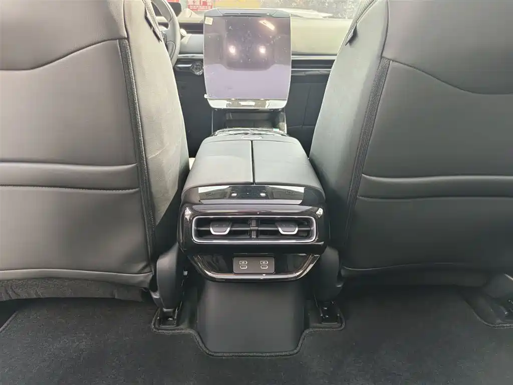 GAC Honda P7 2025 Rear Drive Long Range Pro купить на сайте DeffCars