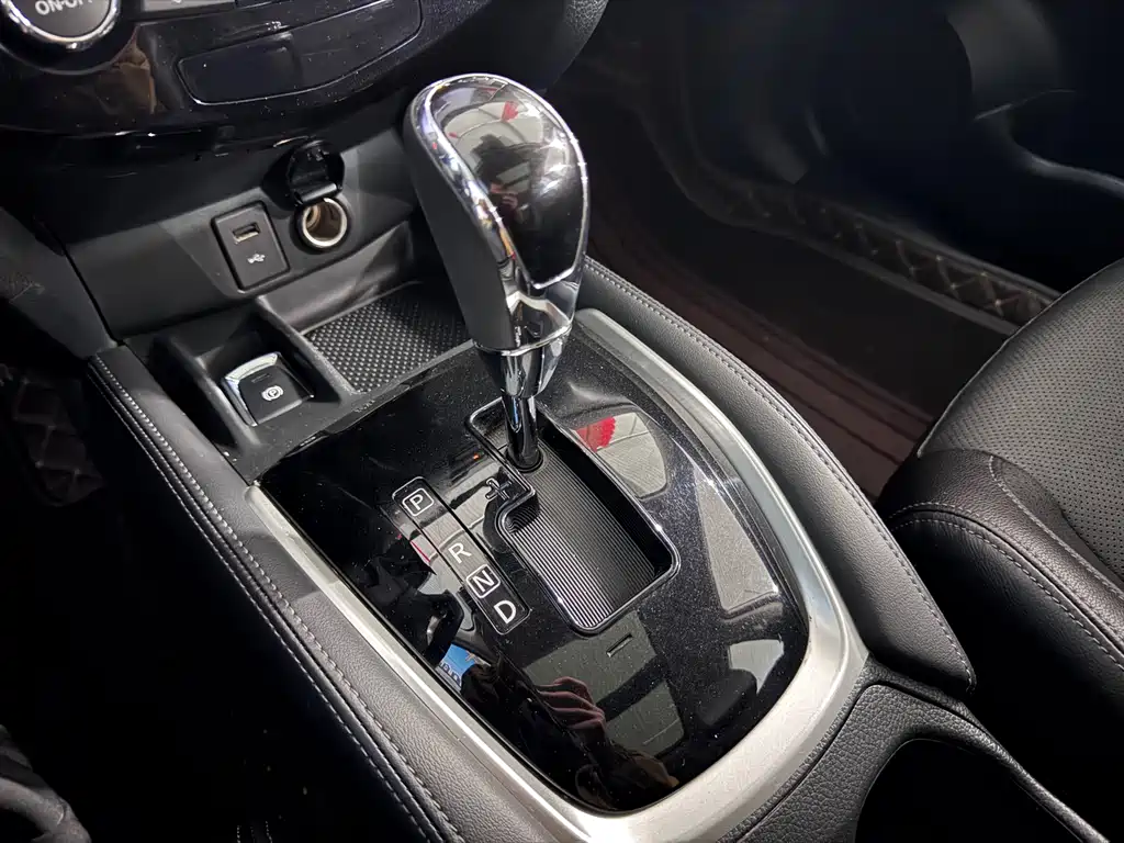 X-Trail 2023 Classic 2.0L 2WD Intelligent Comfort Edition купить на сайте DeffCars