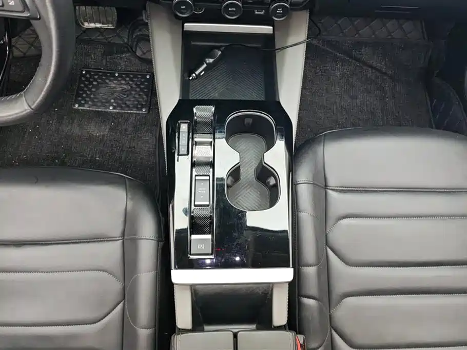 Versailles C5 купить на сайте DeffCars