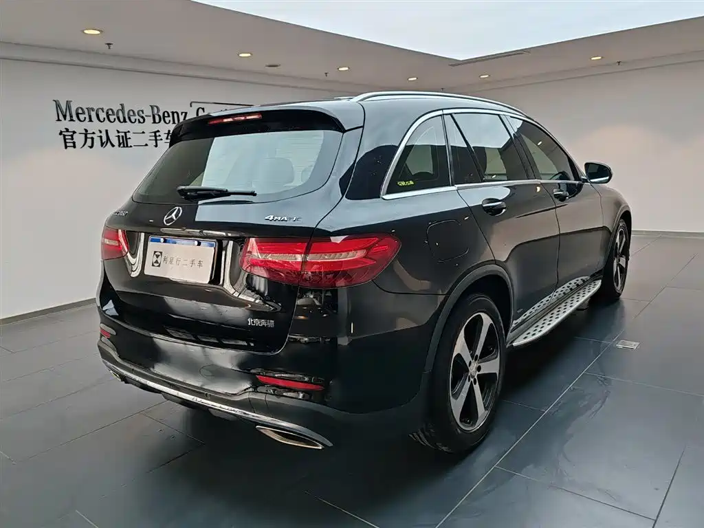 Mercedes-Benz GLC 2018 GLC 260 4MATIC luxury model купить на сайте DeffCars