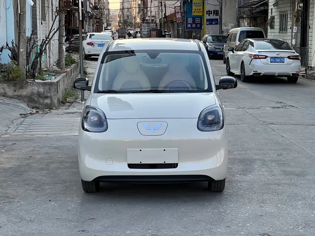 Hongguang MINIEV 2025 fourth generation four-door version advanced model купить на сайте DeffCars