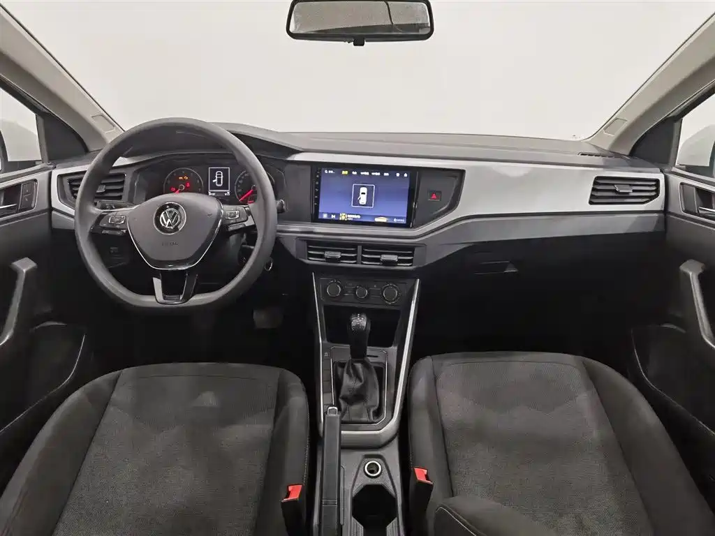Polo 2019 Plus 1.5L Automatic Panoramic Enjoyment Edition купить на сайте DeffCars