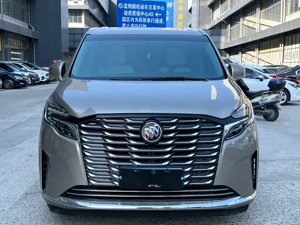 Buick GL8 2023 ES Lu Zun Comfort Type купить на сайте DeffCars