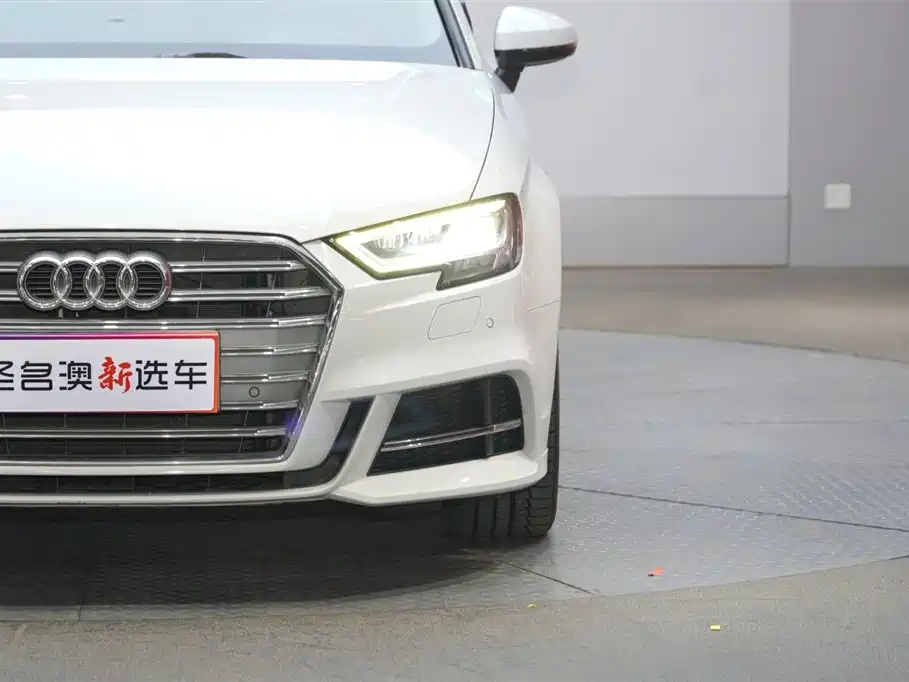 Audi A3 2020 Limousine 35 TFSI Fashion Type National VI купить на сайте DeffCars