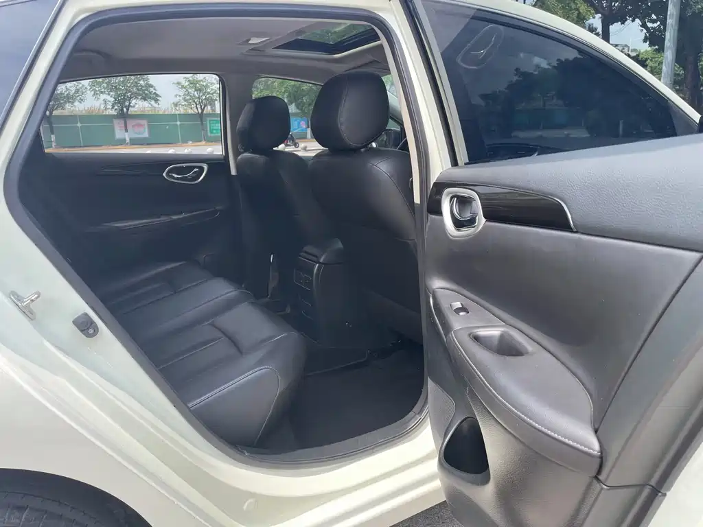 Sylphy 2022 Classic 1.6XL CVT Deluxe Edition купить на сайте DeffCars