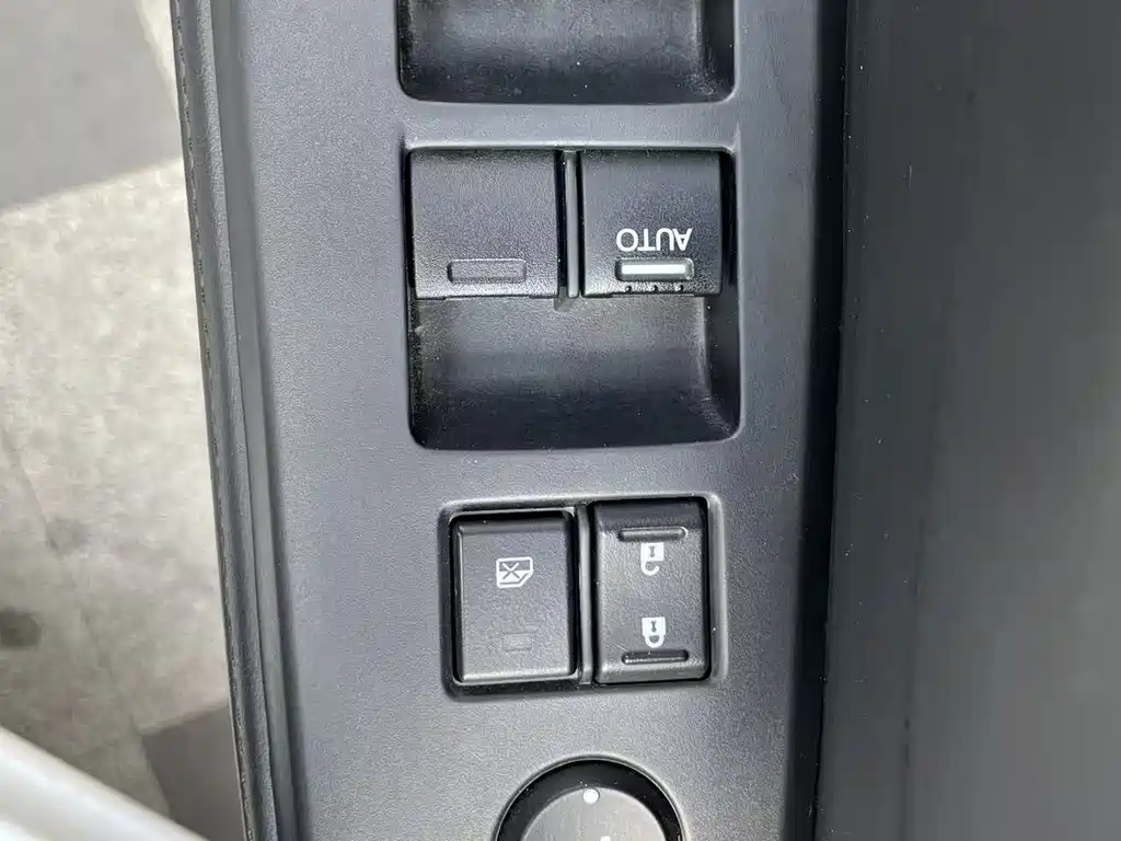 Lingpai 2019 180Turbo CVT flagship version National VI купить на сайте DeffCars