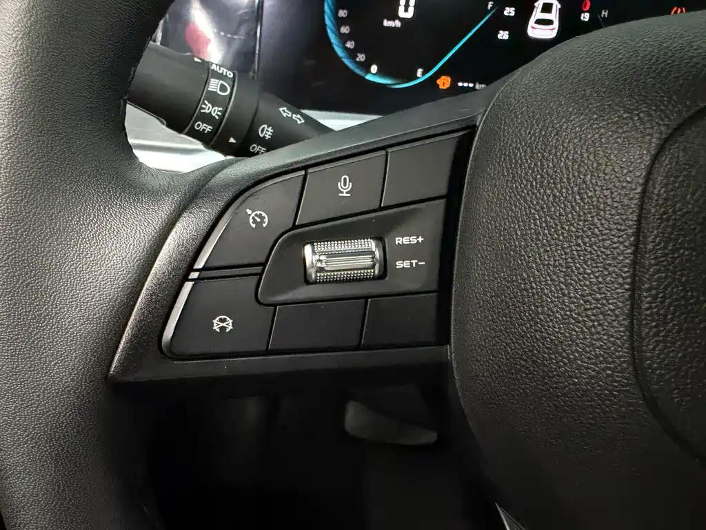 Changan CS35 PLUS 2022 Blue Whale NE 1.4T DCT luxury model купить на сайте DeffCars