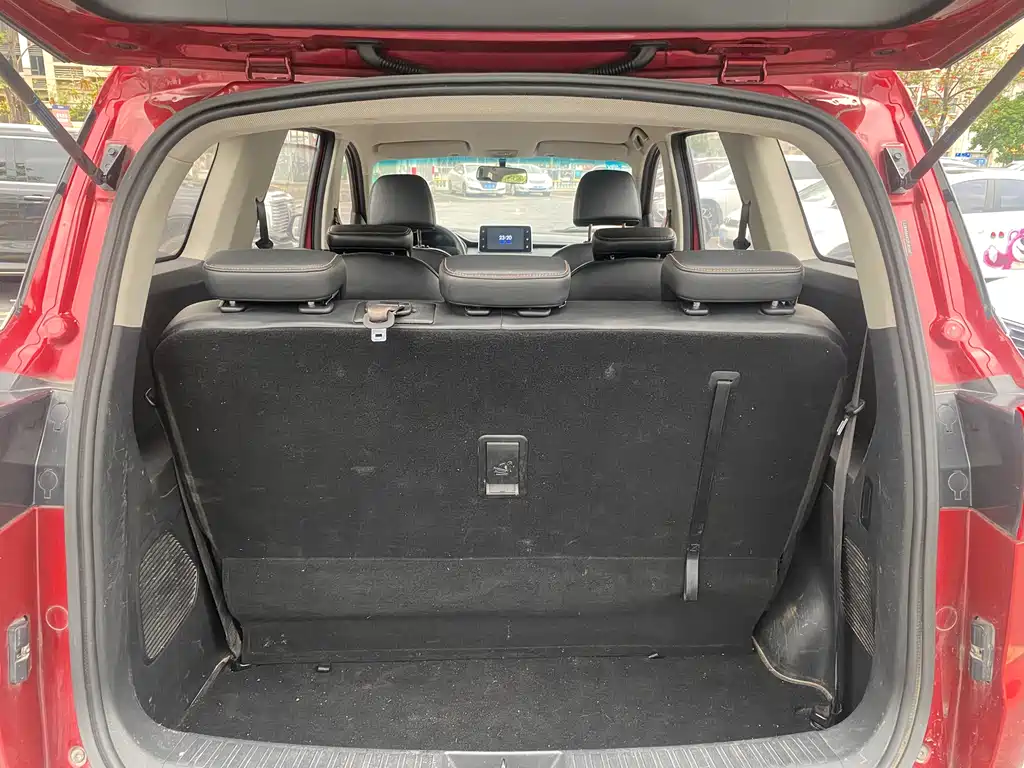 Wuling Hongguang S3 2018 1.5L Manual Comfort Type National V купить на сайте DeffCars