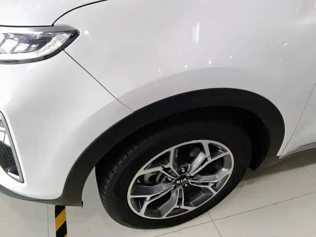 Kia KX5 2019 1.6T automatic two-wheel drive elite version купить на сайте DeffCars