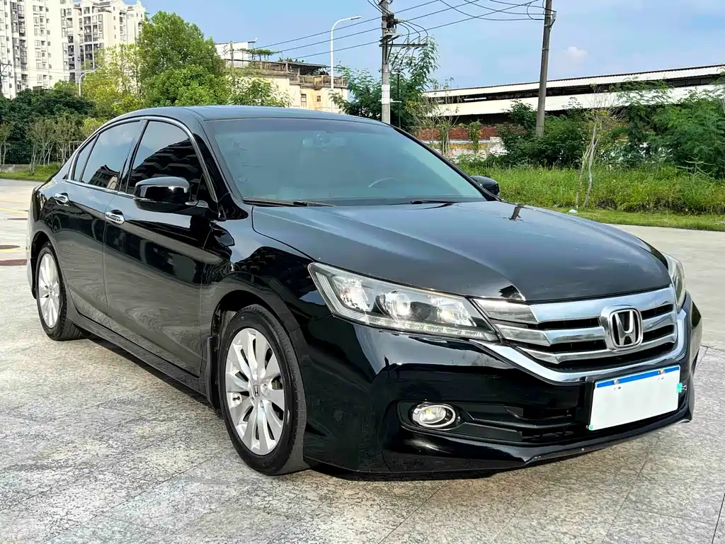Accord 2014 2.4L LX Comfort Edition купить на сайте DeffCars