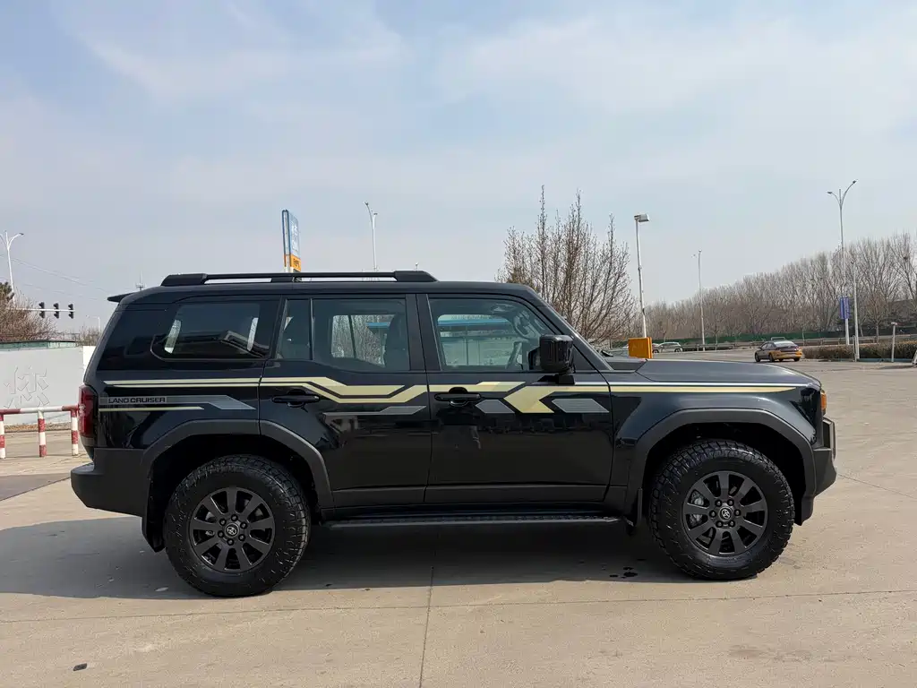 Prado 2025 2.4T Hanye WX version 6 seats купить на сайте DeffCars